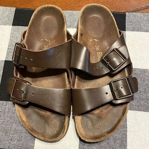 #8 - Birkenstock sandals. Sz 36